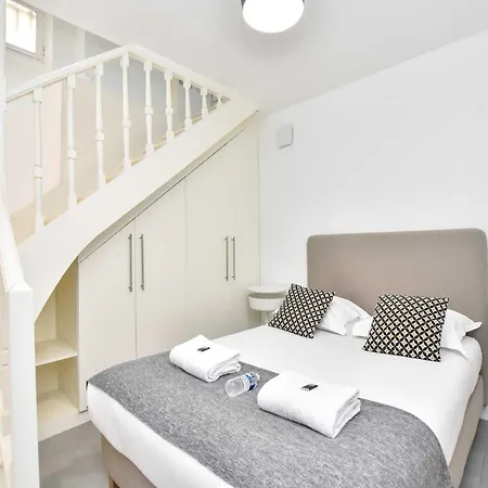 Welcoming - 1br 6p - Madeleine Apartmán